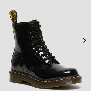 Dr Martens 1460 Patent Black Boot Size 8 NEW
